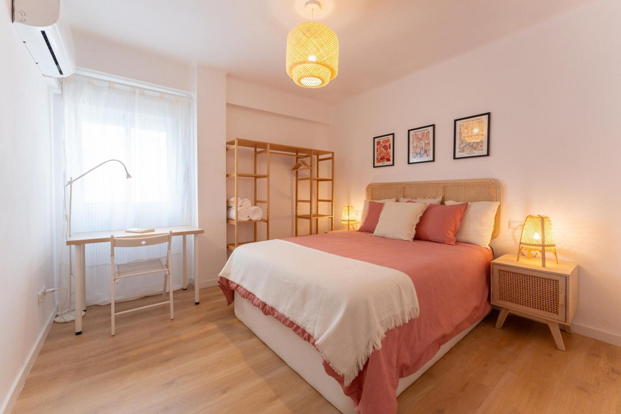 Апартаменты Malaga Lux Oasis - Modern 3Br, Fast Wifi, Smarttv Экстерьер фото